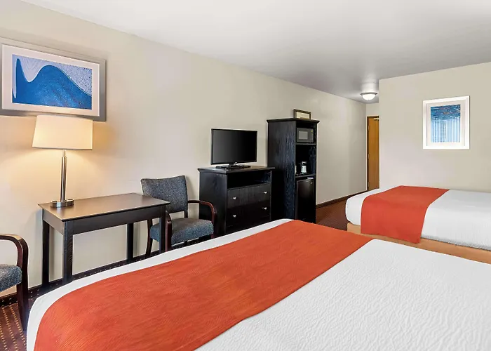 Western Legacy & Beloit/south Beloit Hotel 3*